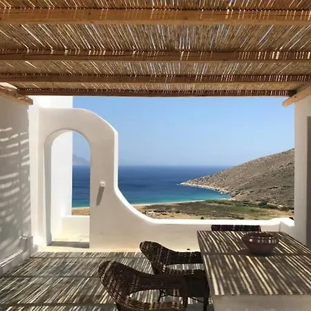 Cyclades, Surplombant La Mer